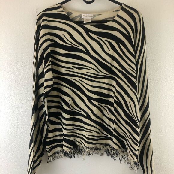 Monroe & Main Zebra print Pullover Sweater size  L - Picture 2 of 7